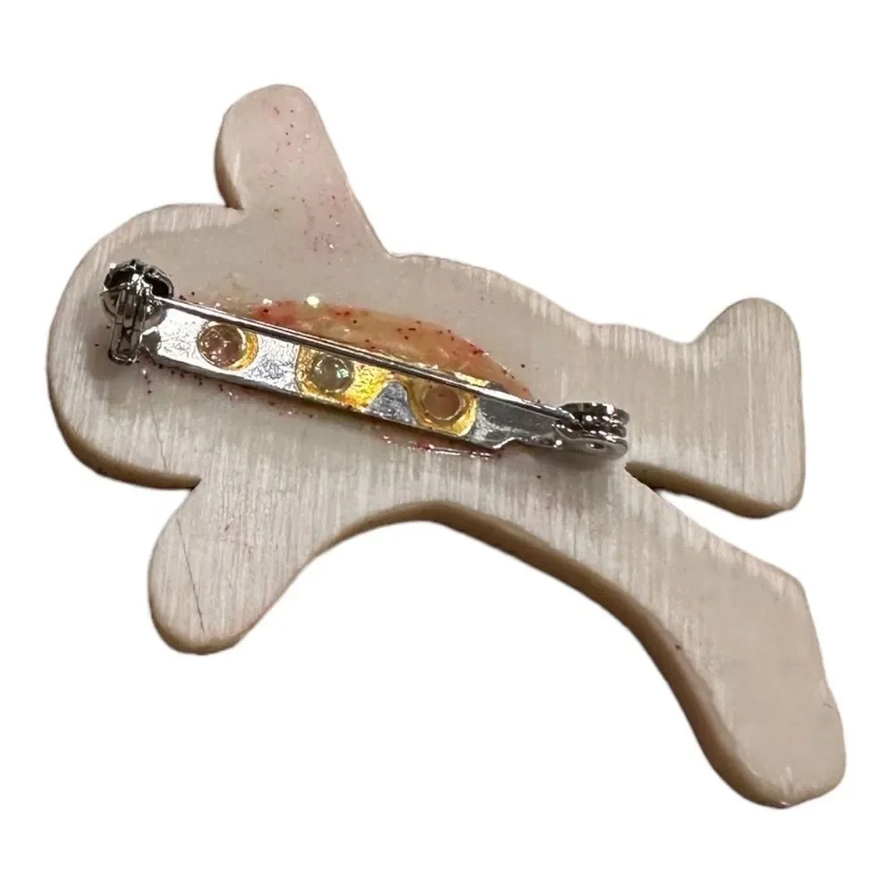 Gingerbread man brooch cute endearing n perfect fun